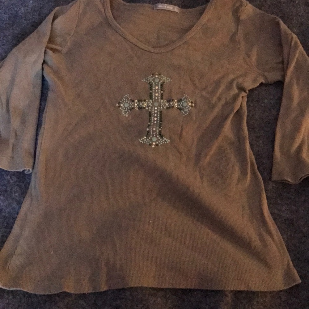 3/4 sleeve Cross studded shirt